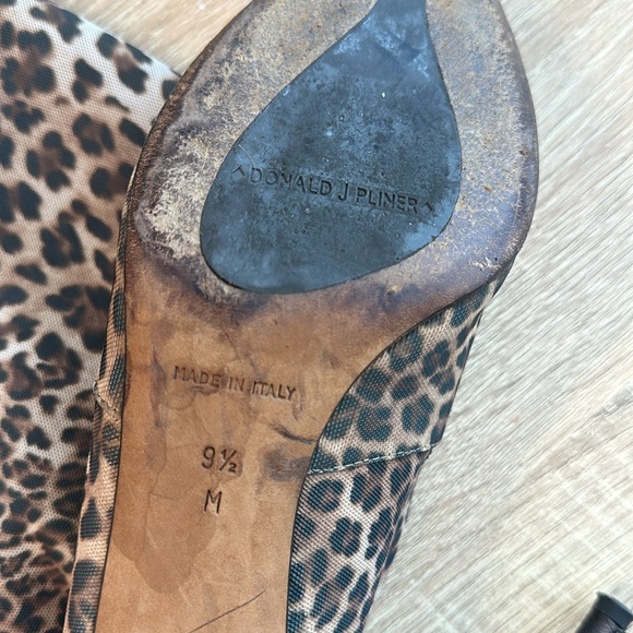 Donald J Pliner stretch leopard print boots - Picture 5 of 5